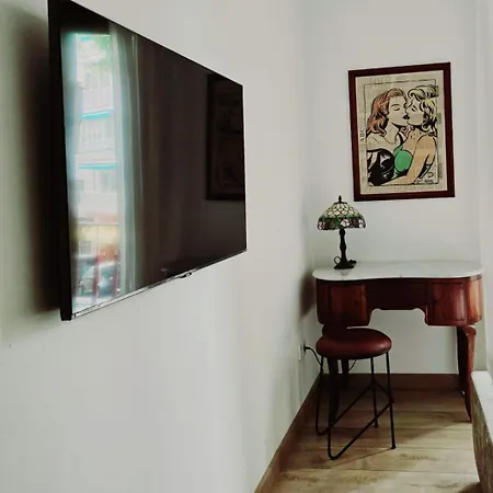 Baron- Center - Luxury Guest house *